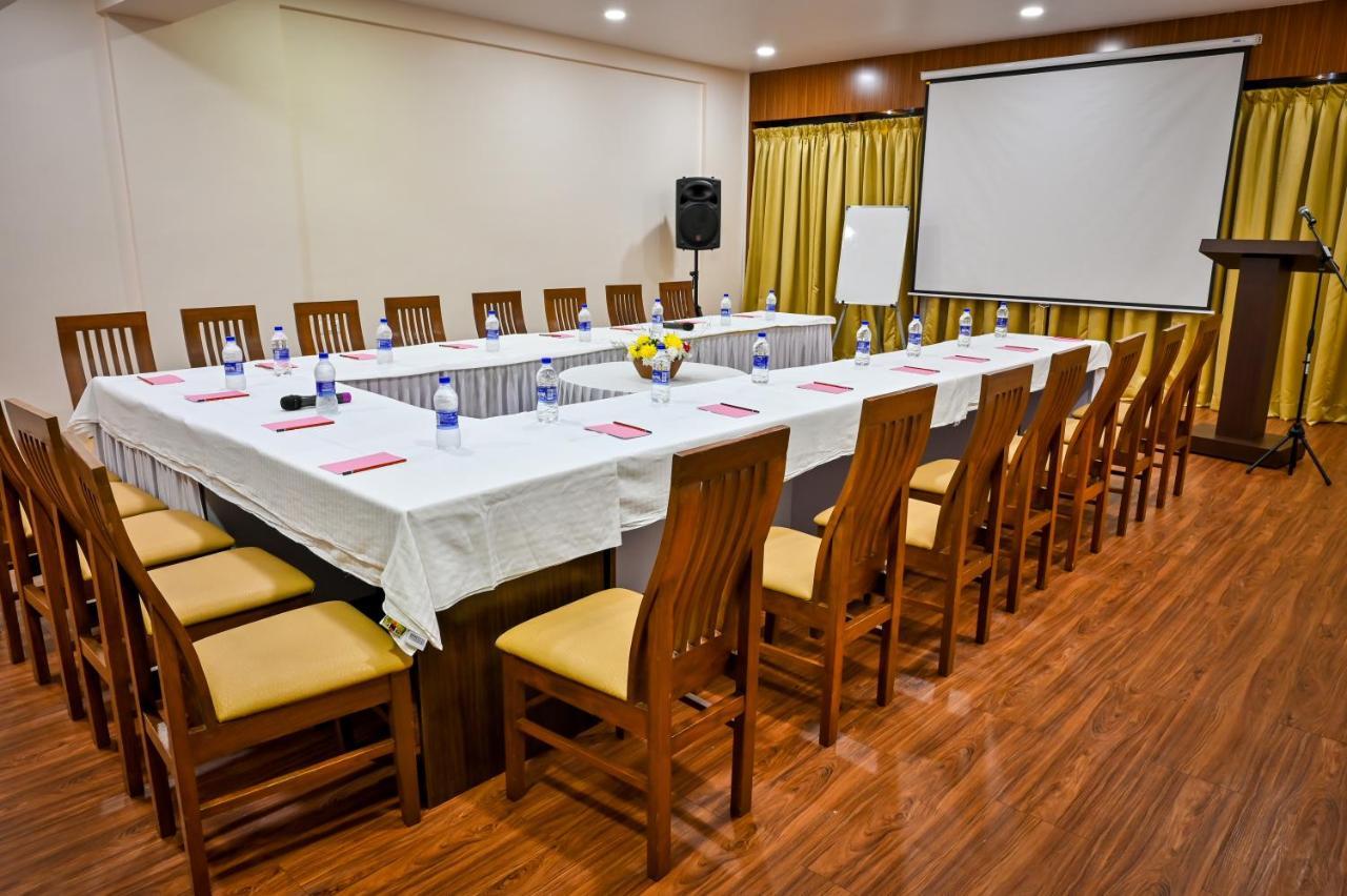 Hotel Laxmi Empire GOA Exterior photo