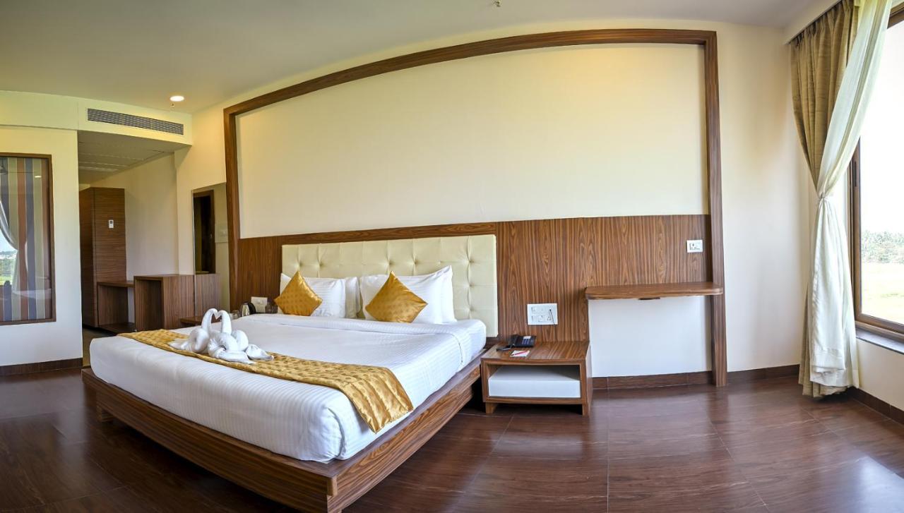 Hotel Laxmi Empire GOA Exterior photo