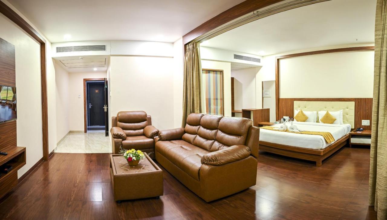Hotel Laxmi Empire GOA Exterior photo